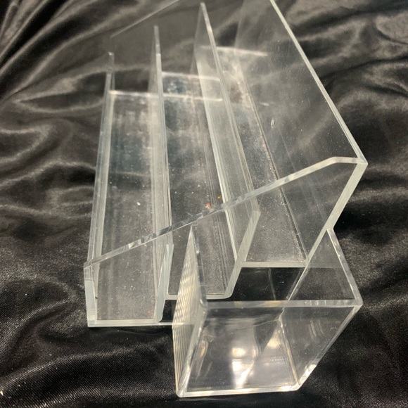 NWOT | 3 Tiered Acrylic Nail Polish Holder Stand with Side Slot for Files/Tools - Picture 4 of 5